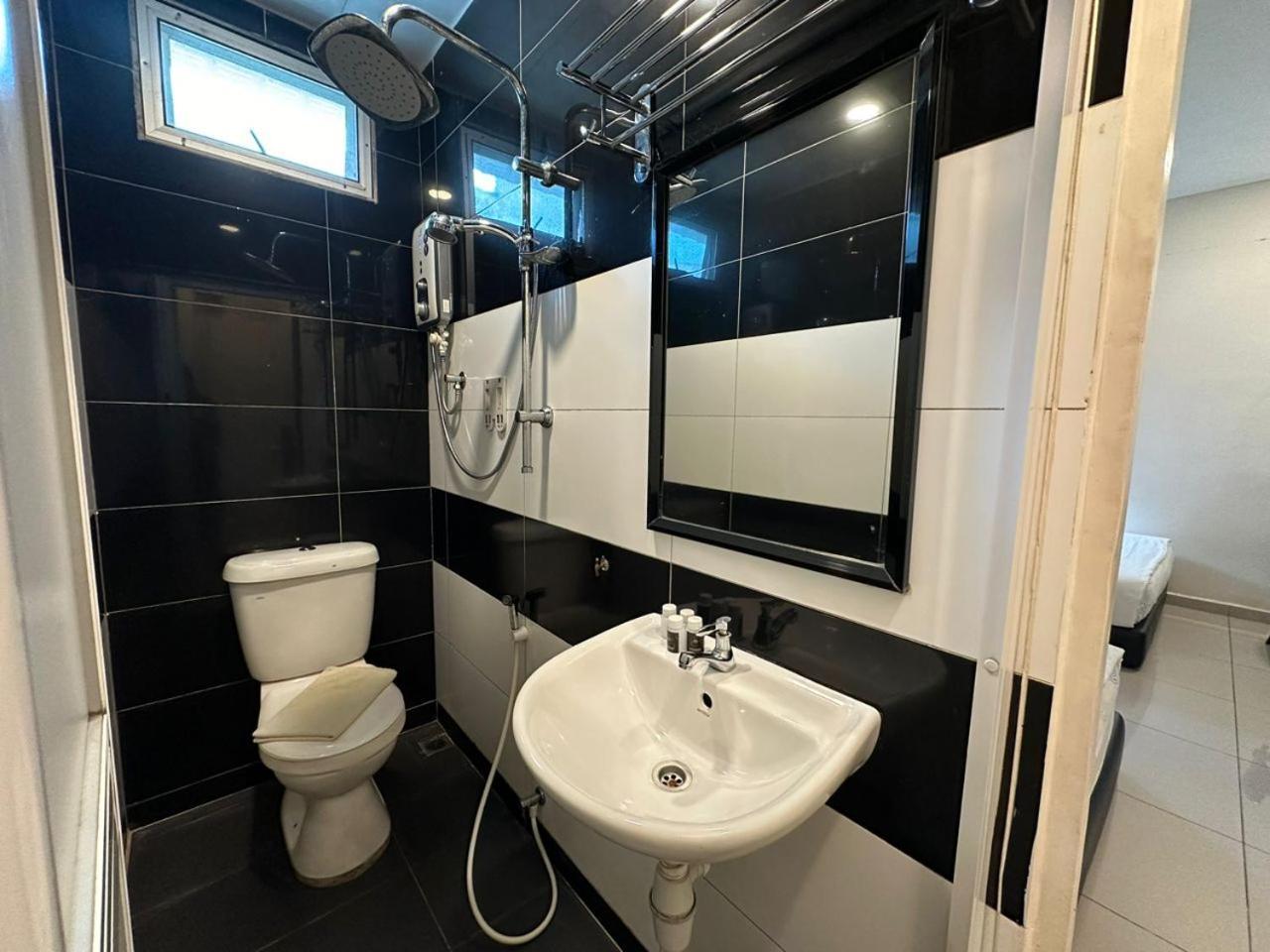 Wf Motel Kulim Eksteriør bilde
